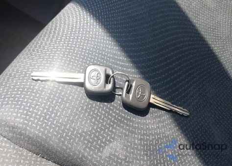 2012 Toyota Yaris из США, поврежденный, VIN JTDBT4K33C1415231